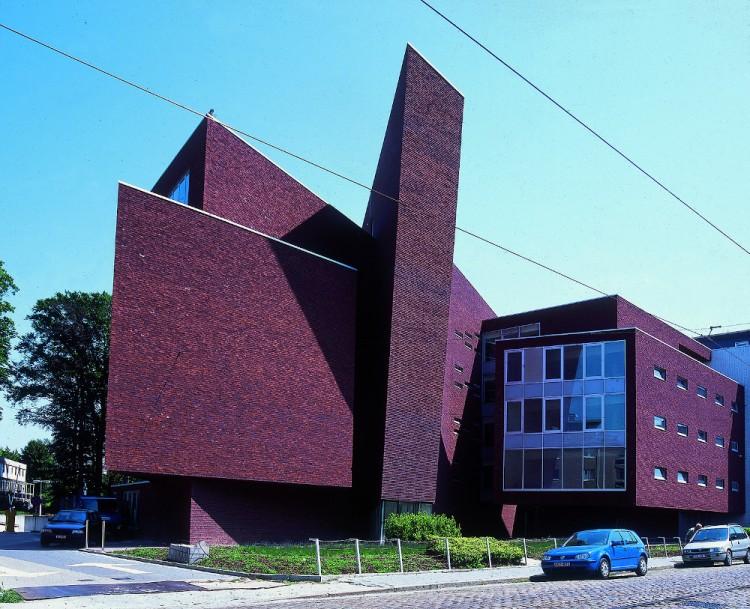 Orthoca Deurne – Chirurgische orthopedie & revalidatie Orthoca Deurne: locatie voor orthopedische ingrepen, protheses en sportchirurgie met ervaren specialisten.